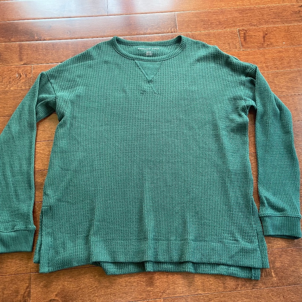 American Eagle Green Henley, size small